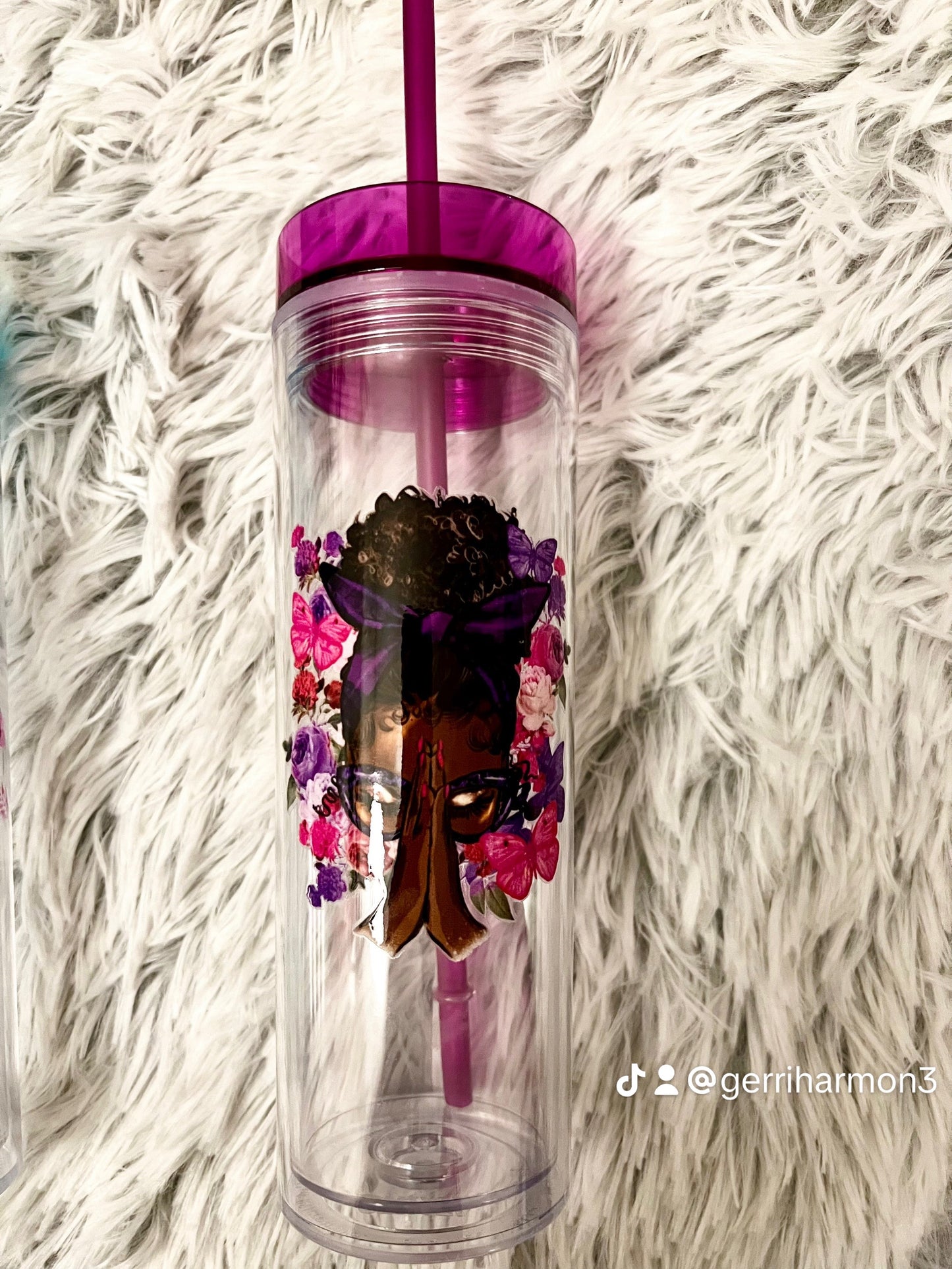 Praying Women Skinny Tumbler Plastic Cup